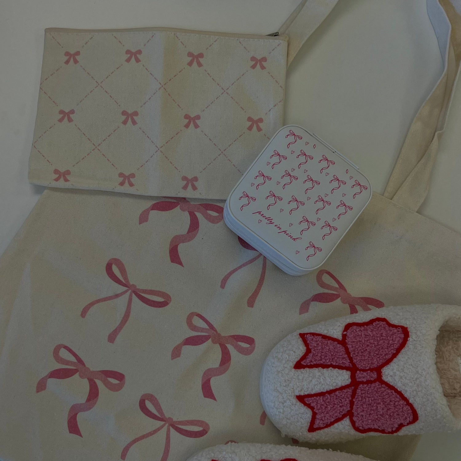 Toiletry / Makeup Bag